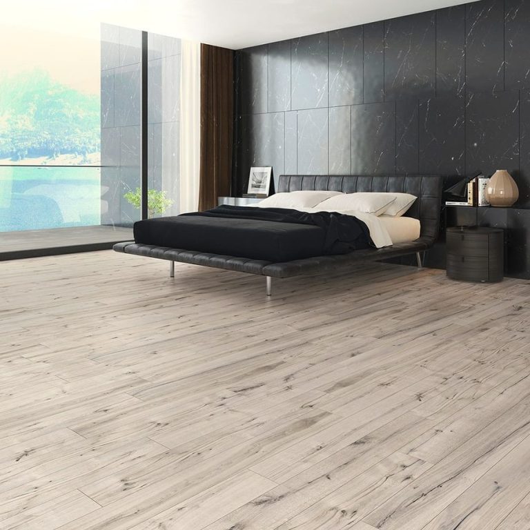 natural oak hardwood flooring in wichita